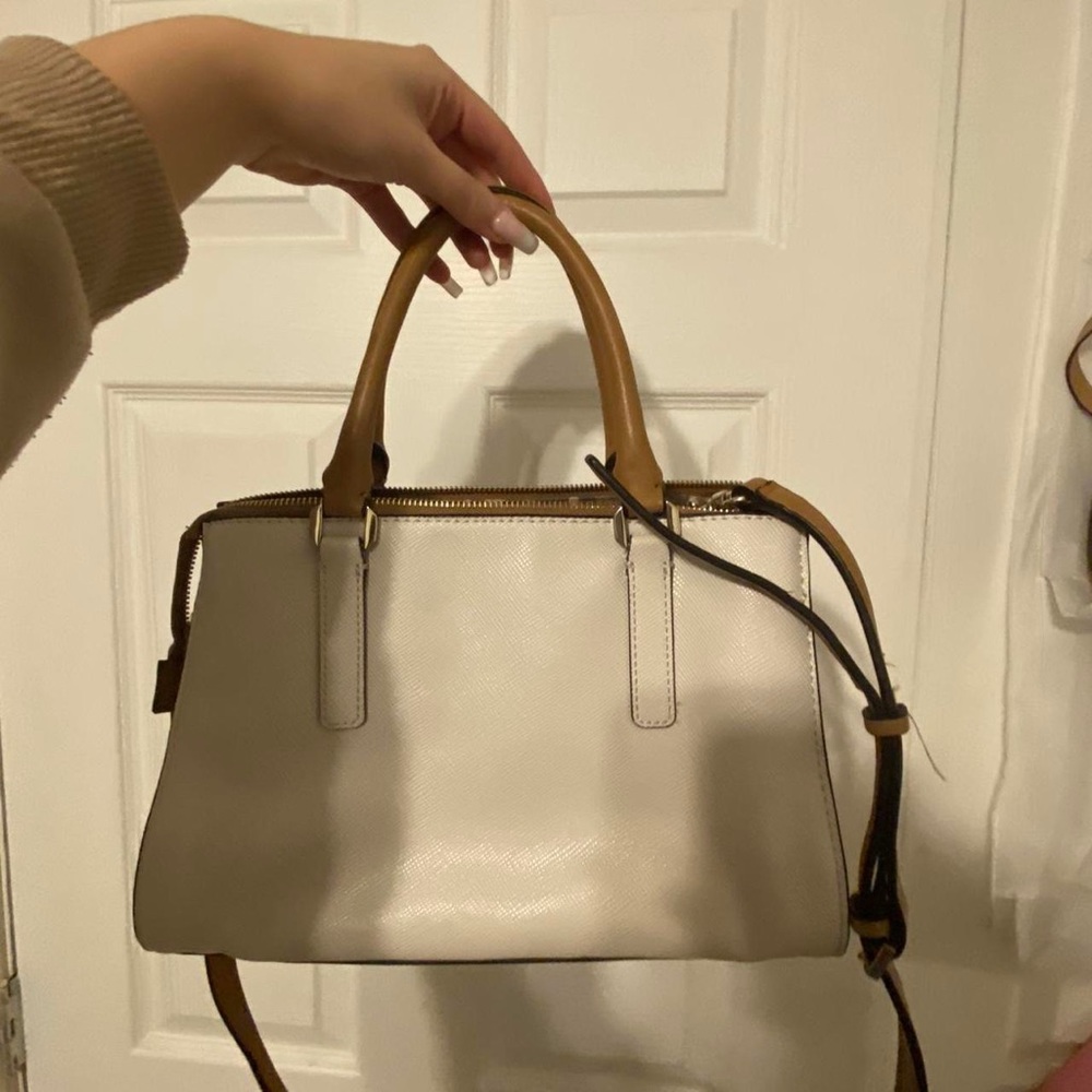 GUESS BAG - Picture 2 of 3